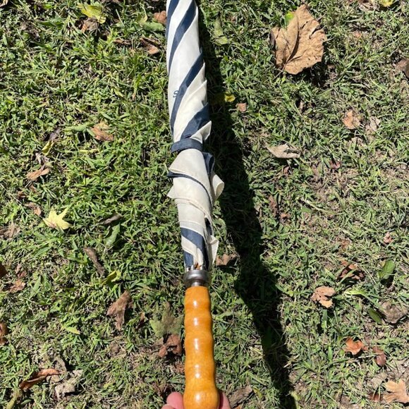 Magic Chef Appliances Blue and White Large Umbrella Wood Handle Vintage - Picture 11 of 11